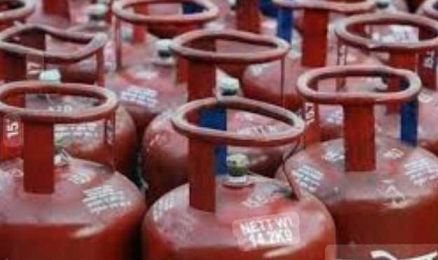 पिरान कलियर में घरेलू एलपीजी सिलेंडरों की कथित कालाबाजारी
