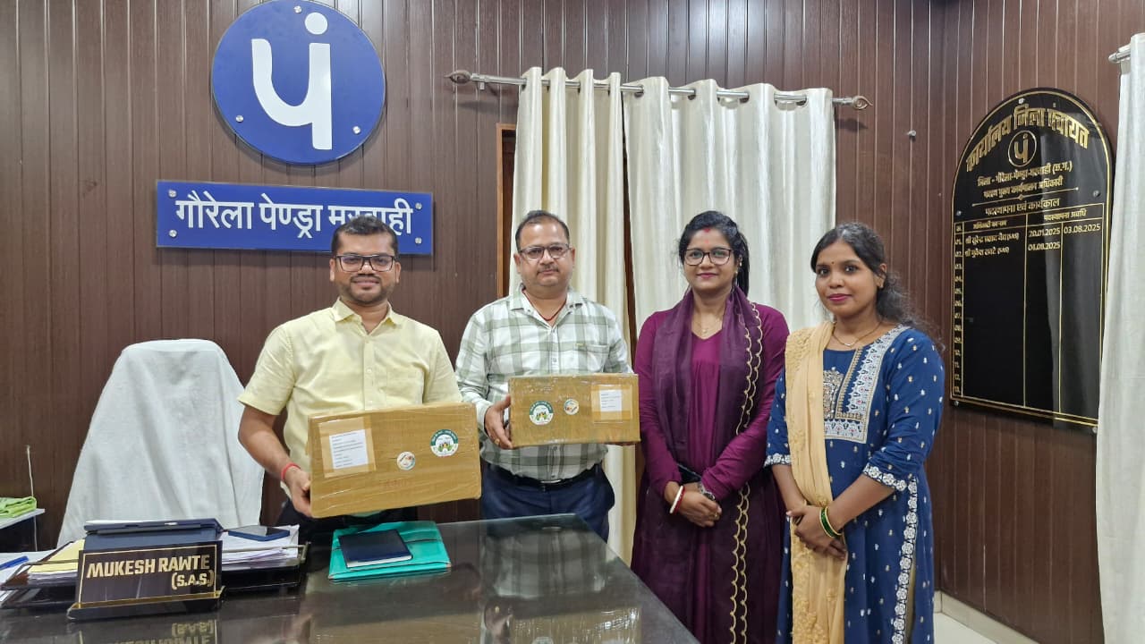 विष्णुभोग धान से निर्मित राखियों ने बढ़ाया जिले का मान, गुजरात और लुधियाना से मिले ऑर्डर,