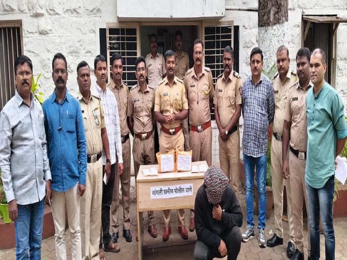 सांगली में 4.5 करोड़ रुपये मूल्य की व्हेल की उल्टी जब्त; सांगली ग्रामीण पुलिस थाने ने कस्बे दिग्रज में इस अभियान को दिया अंजाम