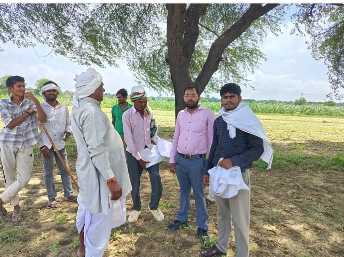 फतेहाबाद में सरकारी जमीन से हटा अवैध कब्जा, बाजरा की फसल काटकर गौशाला भेजी**