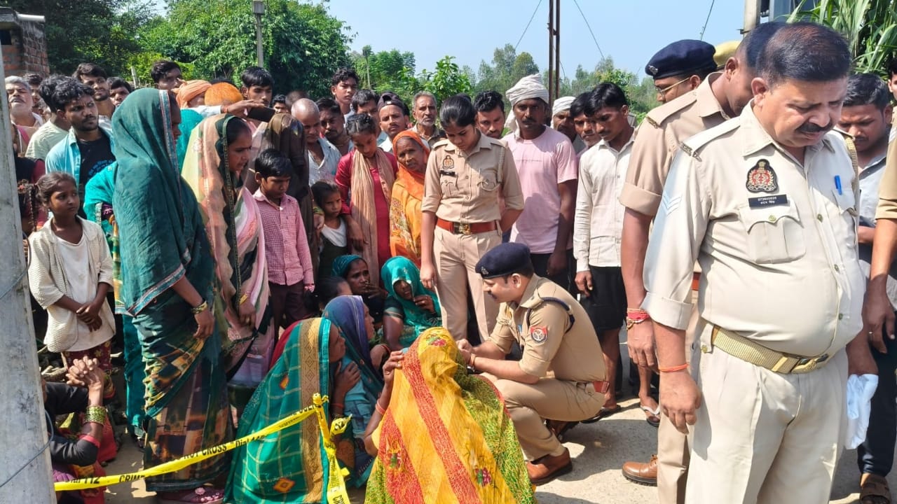 पीलीभीत में 21 साल पुरानी रंजिश में अधेड़ की नृशंस हत्या, कुल्हाड़ी और बांके से काटकर उतारा मौत के घाट; गांव में तनाव, PAC तैनात